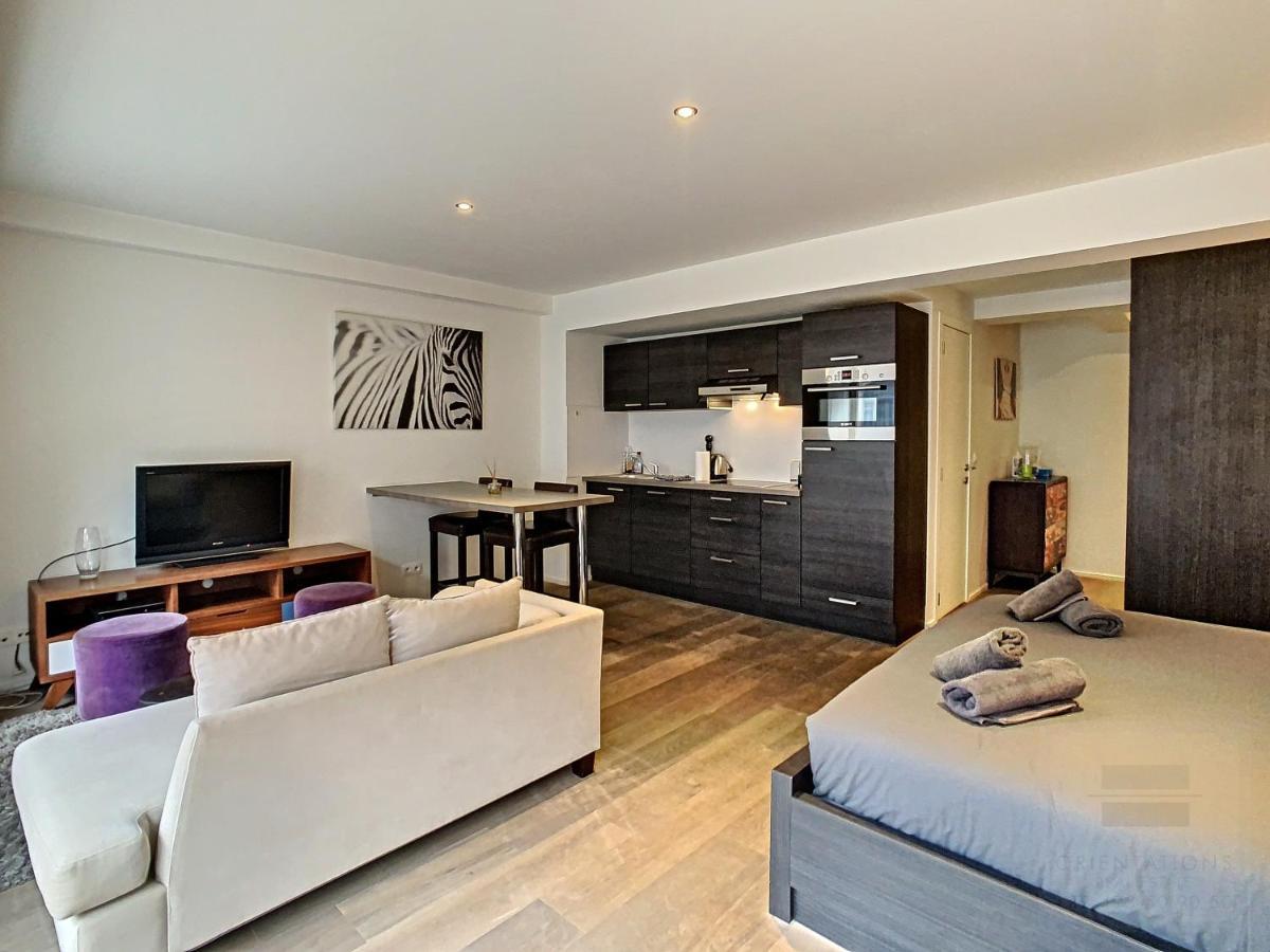 Flat Moliere Apartment Brussel Bagian luar foto
