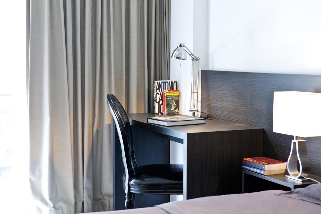 Flat Moliere Apartment Brussel Bagian luar foto