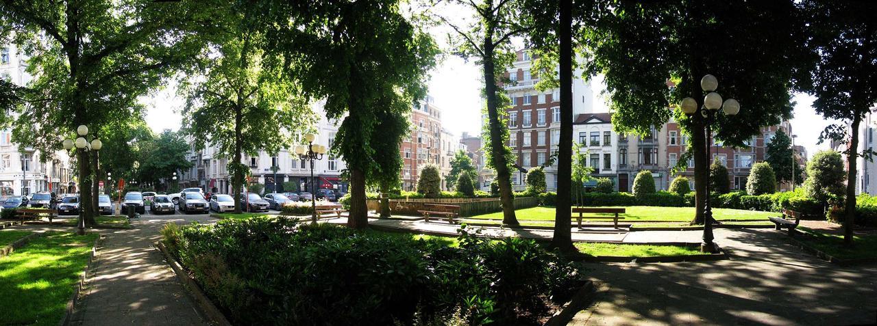 Flat Moliere Apartment Brussel Bagian luar foto