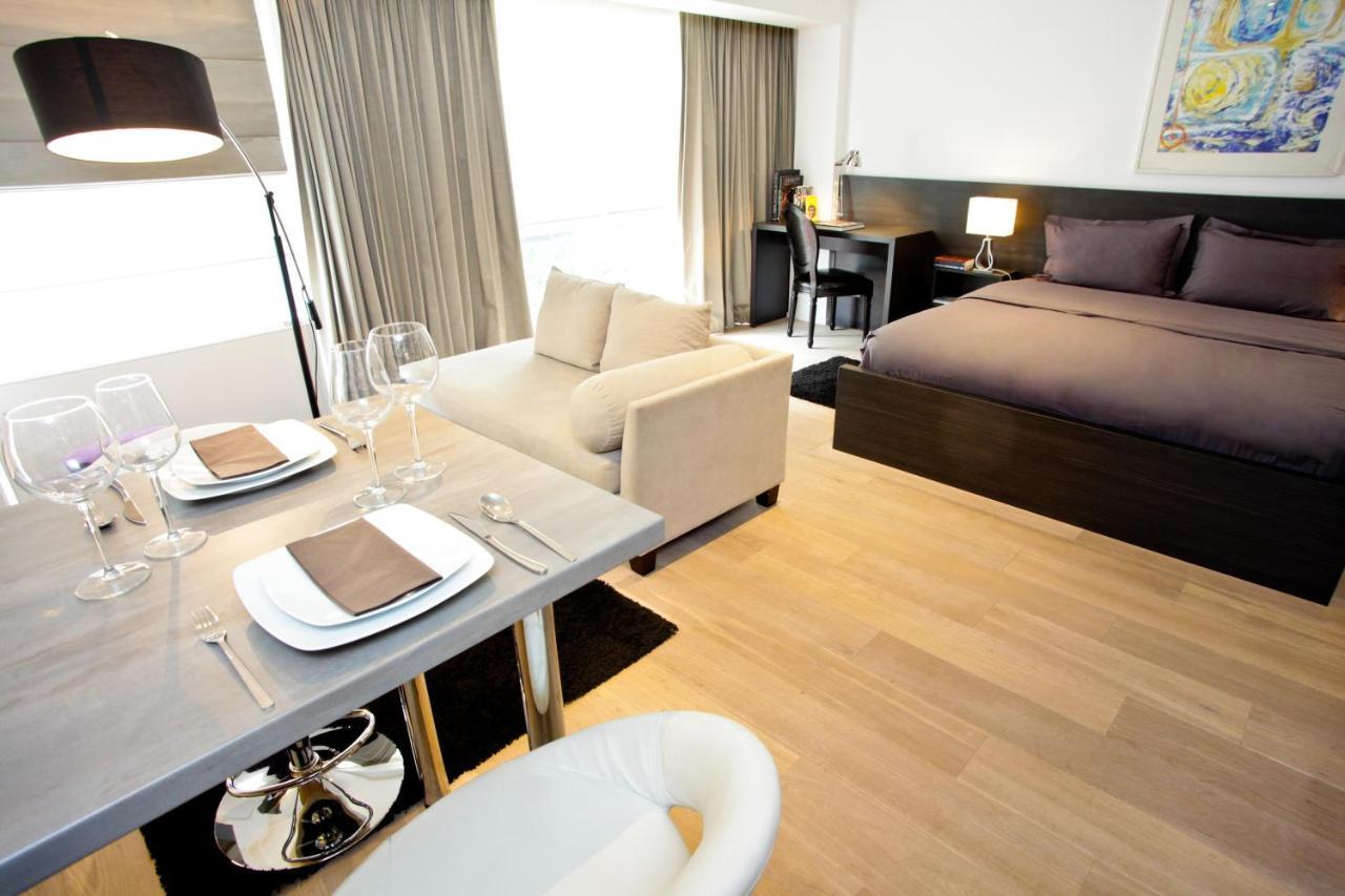 Flat Moliere Apartment Brussel Bagian luar foto